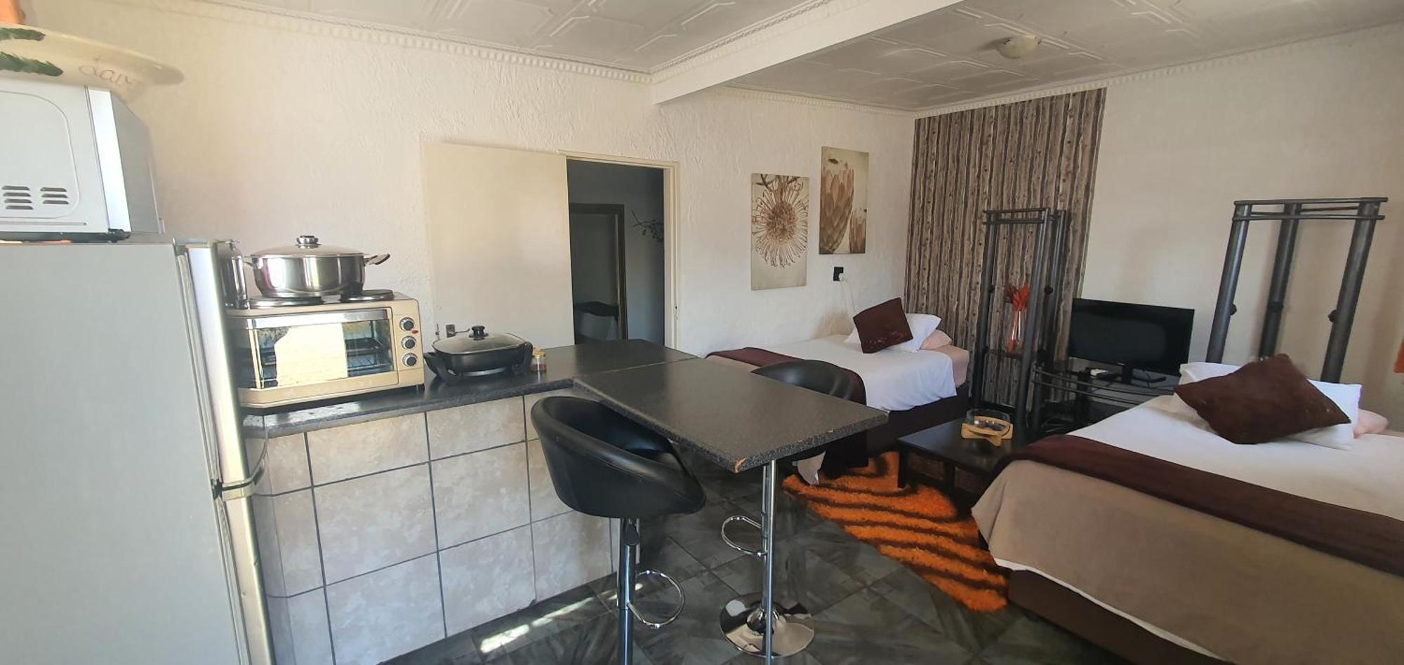 The Guesthouse Vanderbijlpark Luaran gambar